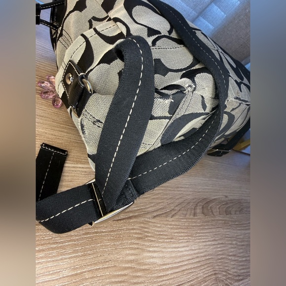Coach Kyra Signature C Backpack no tags included - Picture 13 of 15